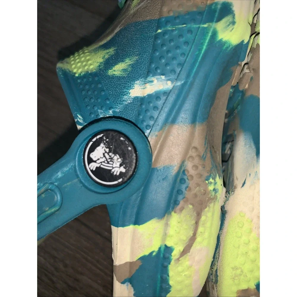 Crocs Toddler Multicolor Marbled Clogs Size 9 Paw Patrol Mickey Mouse Charms